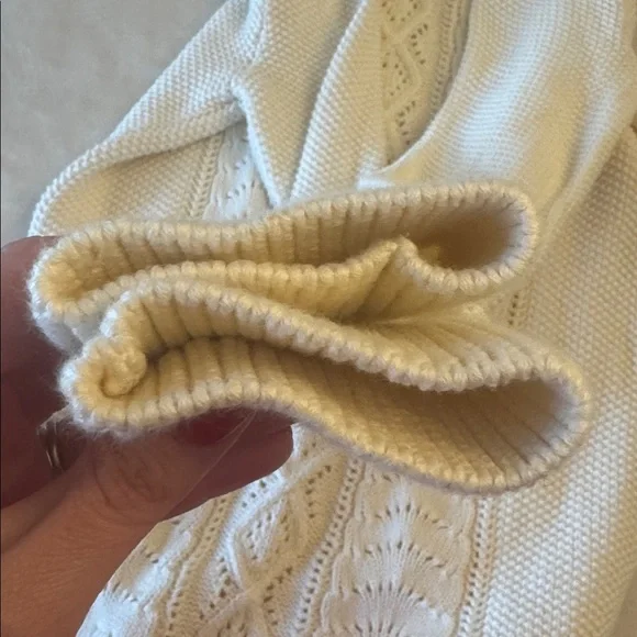 L.L. Bean Signature Knit Sweater - Cream, sz M - Picture 10 of 10